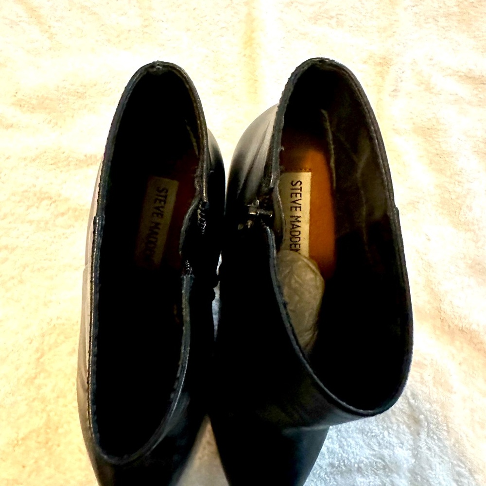 Steve Madden Black Ankle Boots